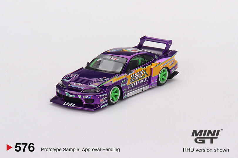 Mini GT - LB-Super Silhouette Nissan S15 SILVIA #555 2022 Formula Drift Japan Blister
